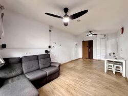Blk 478B Valley Spring @ Yishun (Yishun), HDB 4 Rooms #549217461